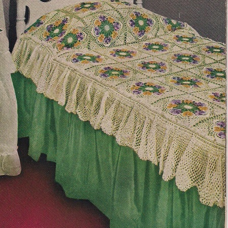 Pansy Spread Bedspread