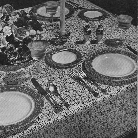 Free 7734 tablecloth crochet pattern