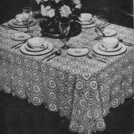 Free Star Wheel Crochet Tablecloth Pattern